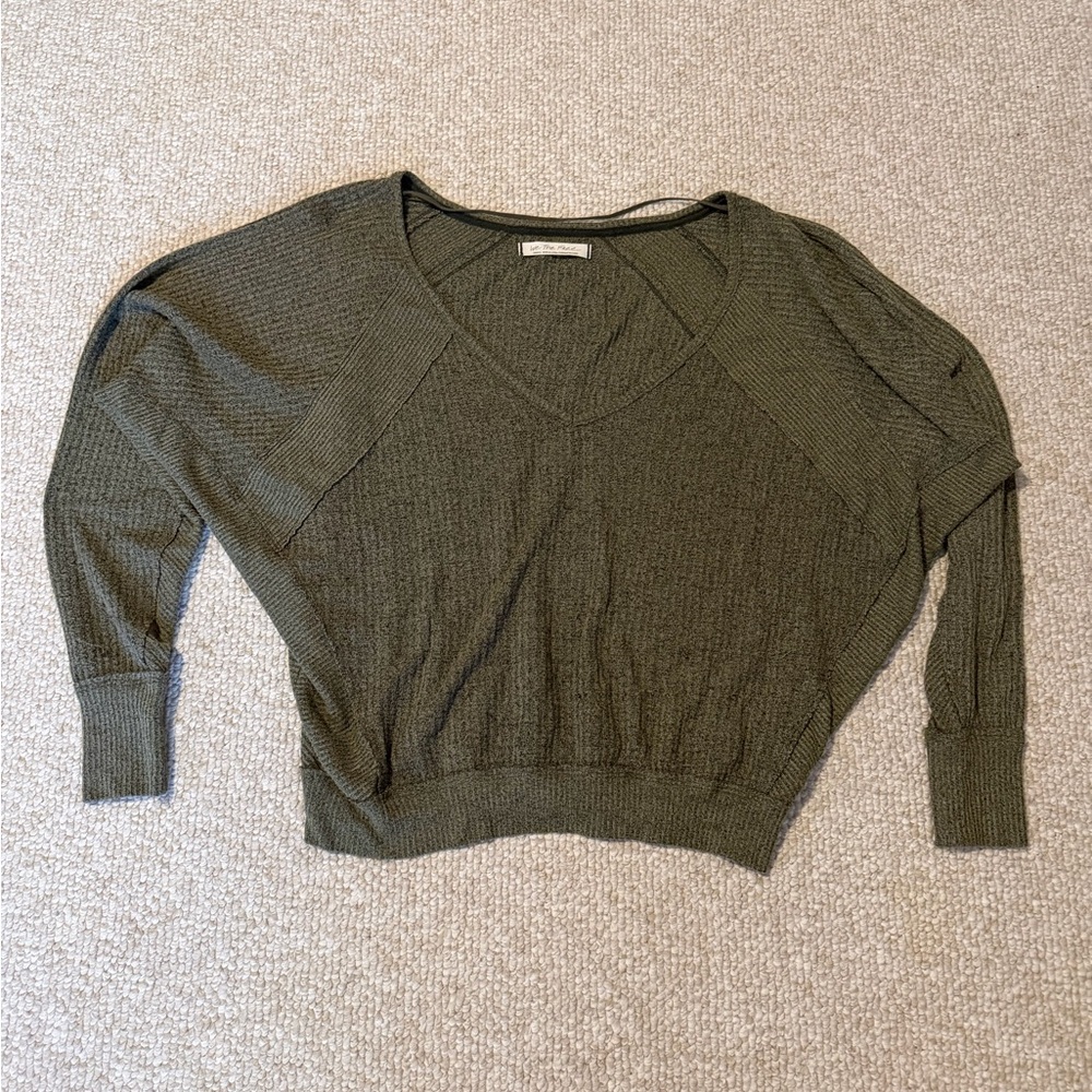 Free people We the Free, Olive Green V-Neck Women's Sweater